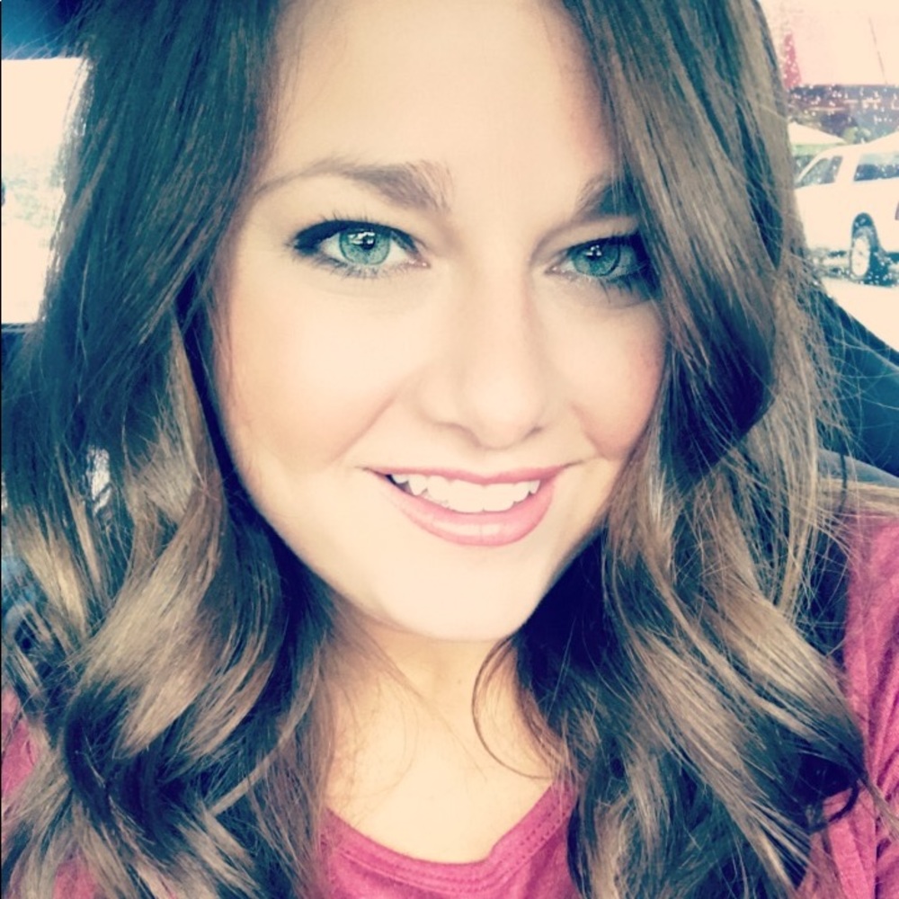 Meet your Posher, Jacqueline
